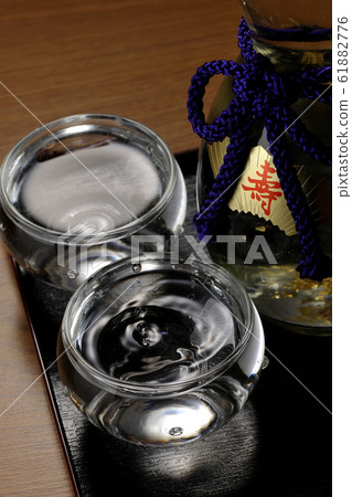 Sake Sake 61882776