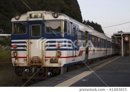 Banetsukoshi Line Kiha 47 Banetsukoshi Line Kiha 47 61883655
