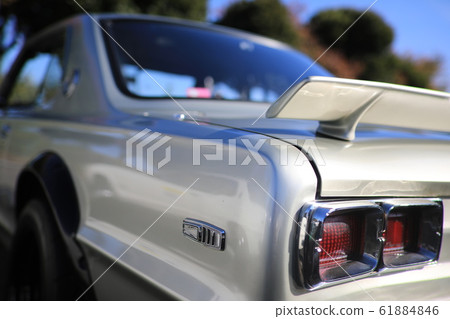 Old domestic car 61884846