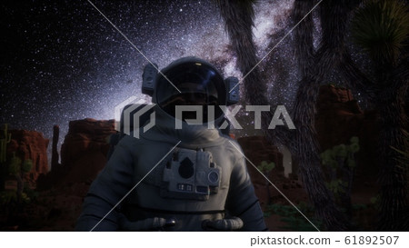 Astronaut and Star Milky Way Formation in Death 61892507