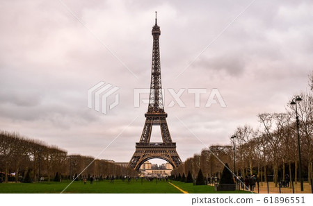 Eiffel Tower 61896551