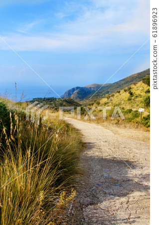 The hiking trail near Costa di Masseta The hiking trail near Costa di Masseta 61896923