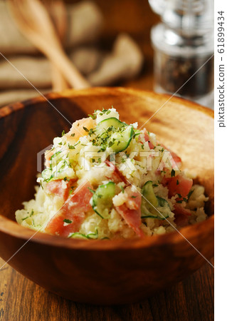 土豆沙拉 61899434