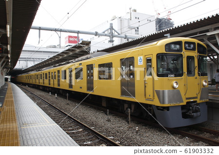[SI] Seibu Ikebukuro Line 2000 Series Refurbished Cars (Local - 8 cars: Ikebukuro⇔Hanno) 61903332