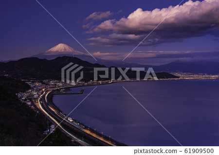 (Shizuoka Prefecture) Mt. Fuji view from Satsuma Pass 61909500