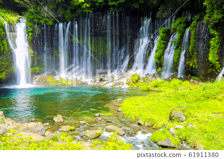 Shiraito Falls and Waterfall Pot 1 61911380