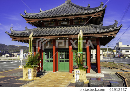 吉備馬比站岡山縣倉敷市馬比鎮候車站廣場圖書館 61912587