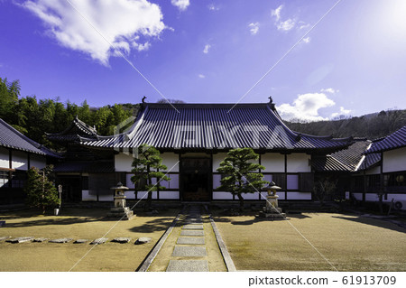 岡山縣矢場町曼德庫傳道會堂 61913709