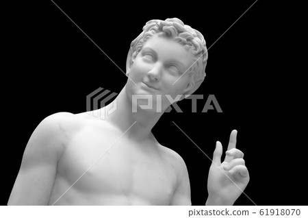 Head and shoulders detail of the ancient sculpture Head and shoulders detail of the ancient sculpture 61918070