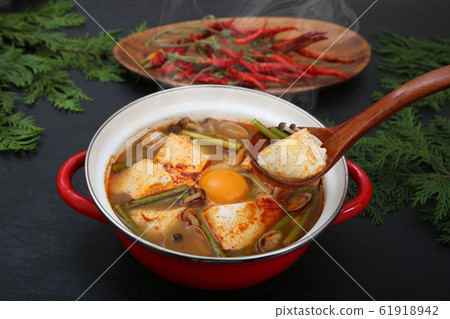Sundubu 61918942