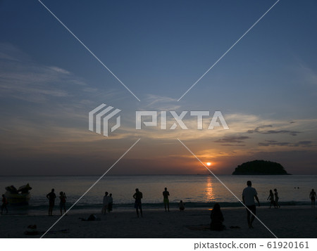 卡塔海灘日落 卡塔海灘日落 61920161