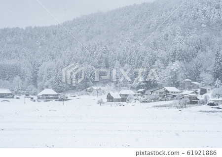 雪國 雪國 61921886