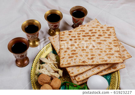 Jewish holiday Passover with matzah, pesah Jewish holiday Passover with matzah, pesah 61923227