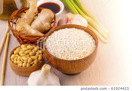 Chinese dishes are most popular around the world Chinese dishes are most popular around the world 61924423