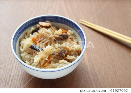 Gunpowder rice 61927092