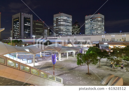 [Chiba Prefecture] Night view of Makuhari Kaihin Station 61928512