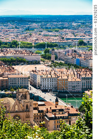 Lyon panorama elevated view on sunny day. Aerial panoramic view of Lyon with the skyline. Bellecour Square And Place Poncet, Lyon, France Lyon panorama elevated view on sunny day. Aerial panoramic view of Lyon with the skyline. Bellecour Square And Place Poncet, Lyon, France 61929285