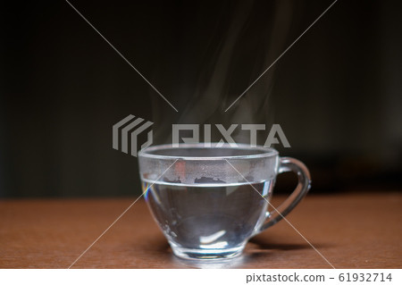 Hakuyu in a heat-resistant cup that has the effect of increasing metabolism for beauty, health and diet Hakuyu in a heat-resistant cup that has the effect of increasing metabolism for beauty, health and diet 61932714