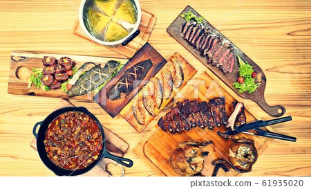 燒烤食物 61935020