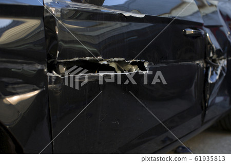 car after crash 61935813