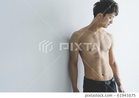 肌肉男 肌肉男 61943875