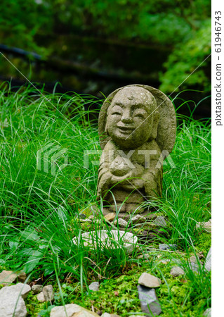 京都大原Sanzenin Warabbe Jizo 京都大原Sanzenin Warabbe Jizo 61946743