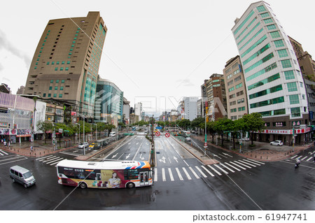 高樓 高樓 61947741