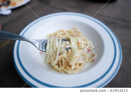 bacon spaghetti, spaghetti carbonara 61951613