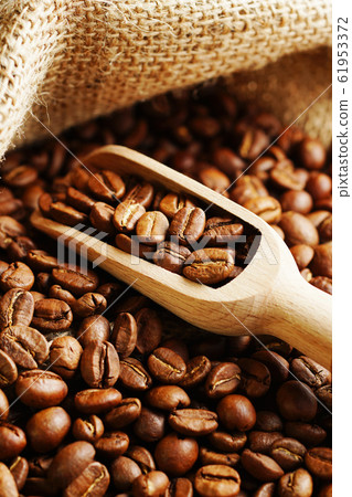 Coffee beans  61953372