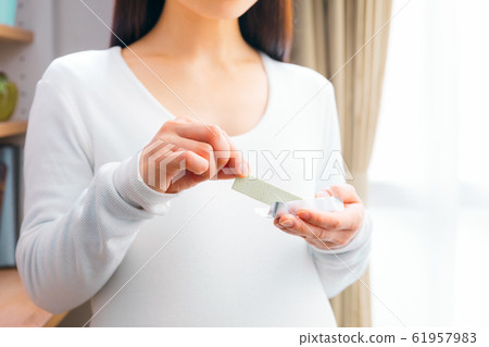 孕婦口香糖口香糖木糖醇口腔環境 孕婦口香糖口香糖木糖醇口腔環境 61957983