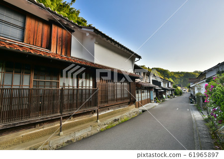 大森的Iwami Ginzan街 61965897
