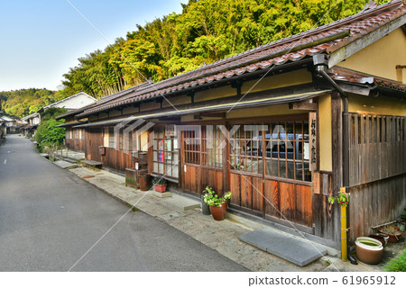 Iwami Ginzan Street of Omori 61965912