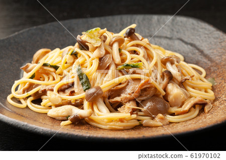 蘑菇日本麵條 蘑菇日本麵條 61970102