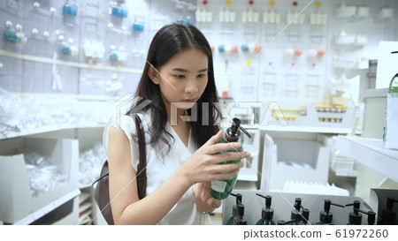 Shopping concepts. Beautiful women are buying 61972260
