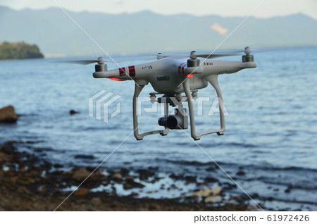 Drone "Phantom 3 Standard" (Lake Inawashiro, West Bank / Fukushima Prefecture Aizu Wakamatsu-shi Oji Arai Akai Character Residence) 61972426