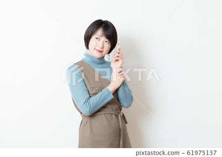 女性肖像 女性肖像 61975137