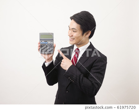 與計算器的商人 61975720