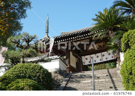 [Chugoku 33 Kannon Sacred Ground] No. 8 Myo-in Gate and Blue Sky Fukuyama City, Hiroshima Prefecture 61976746