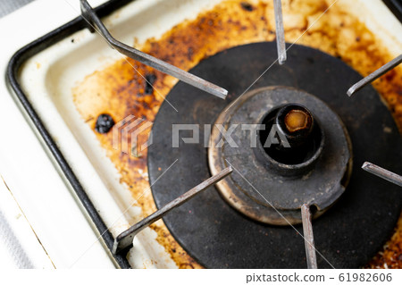 Dirty gas stove Dirty gas stove 61982606