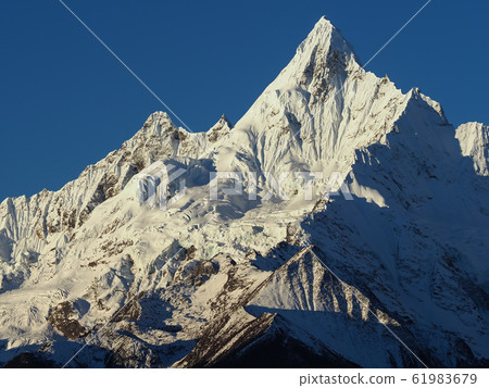 Mianzimu, Meili Snow Mountain, China Mianzimu, Meili Snow Mountain, China 61983679