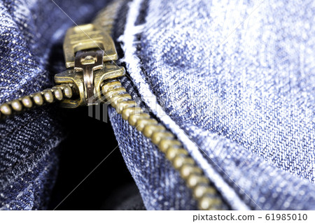 brass zipper in jeans brass zipper in jeans 61985010