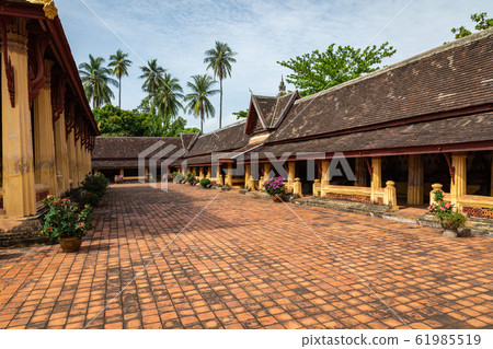 Wat Sisaket Temple in Vientiane city Old architecture and buddha statues (Vientiane, Laos) Wat Sisaket Temple in Vientiane city Old architecture and buddha statues (Vientiane, Laos) 61985519