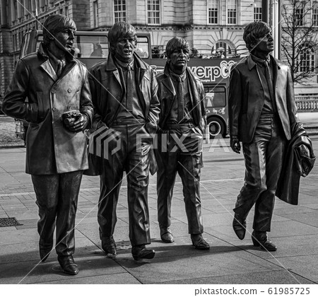 Statue of the Beatles, Liverpool waterfront Statue of the Beatles, Liverpool waterfront 61985725