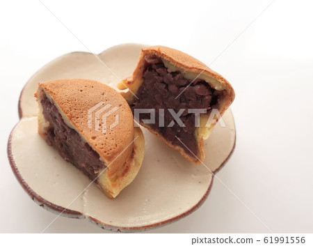 Large-sized grilled cut Large-sized grilled cut 61991556