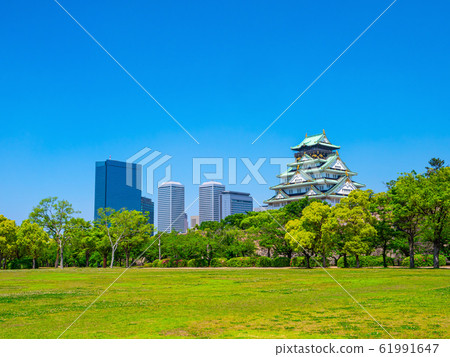 Fresh green Osaka Castle and OBP Fresh green Osaka Castle and OBP 61991647