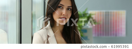 Adult beautiful happy smile fashion businesswoman 61995391