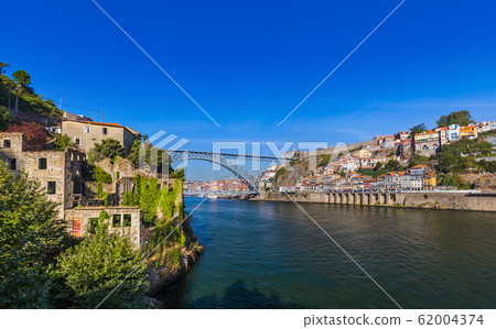 Porto old town - Portugal 62004374