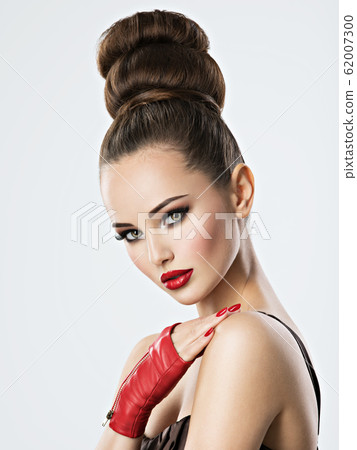 Beautiful sensual woman with glamour makeup. Beautiful sensual woman with glamour makeup. 62007300