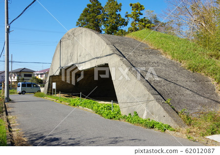 地堡（千葉縣茂原市） 62012087