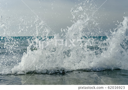 Splashing wave on the Black sea. 62016923